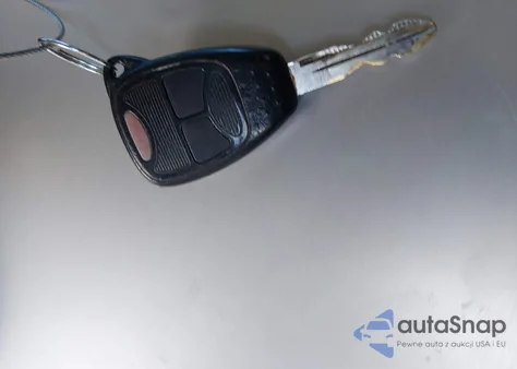 2010 Dodge Caliber Mainstreet z USA, uszkodzony, nr VIN 1B3CB3HA9AD647840